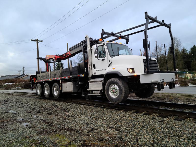 hi-rail-trucks-in-bc-canada-and-north-america-for-railway-maintenance